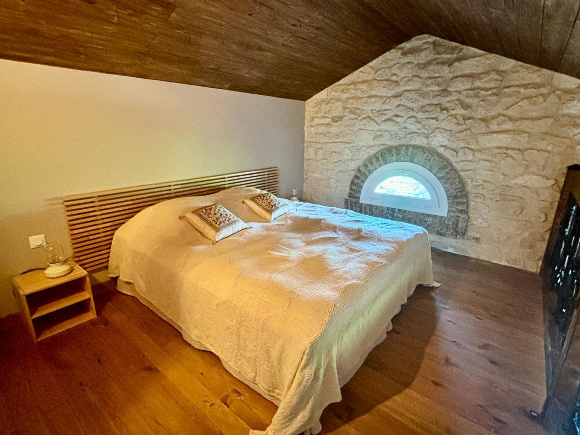 La Cave De Grand Cabane Fourques  Dış mekan fotoğraf