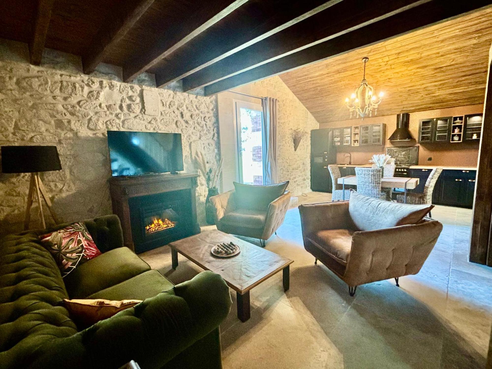 La Cave De Grand Cabane Fourques  Dış mekan fotoğraf