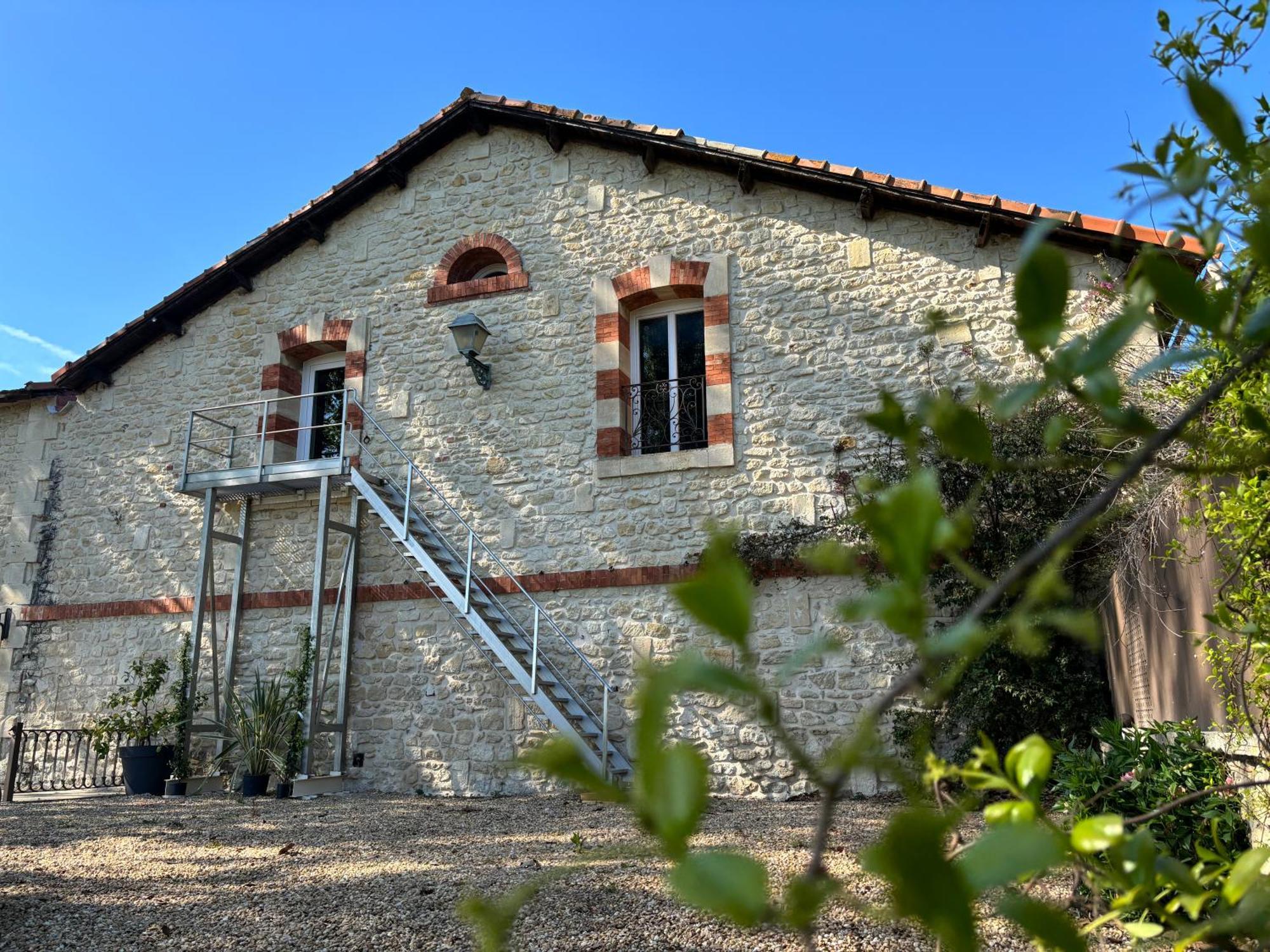 La Cave De Grand Cabane Fourques  Dış mekan fotoğraf